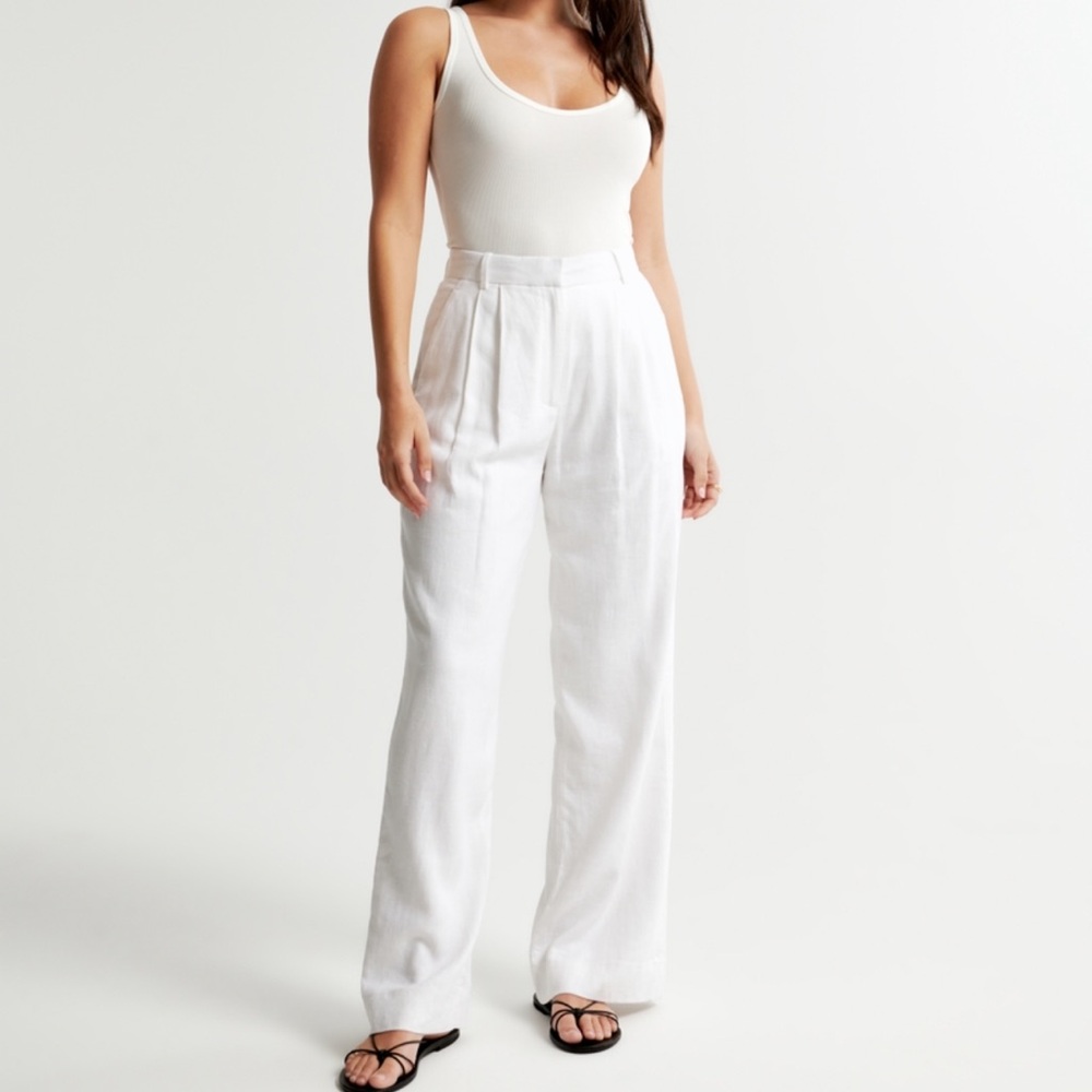 Curve love A&F Sloan linen pant